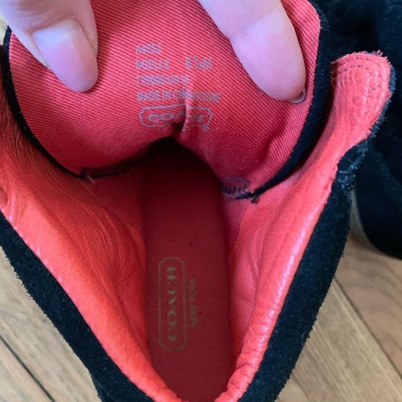 COACH size 8,5 BOOTIES sneakers shoes red black suede - Picture 5 of 5